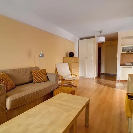 Centrum Deptak 112 Apartment